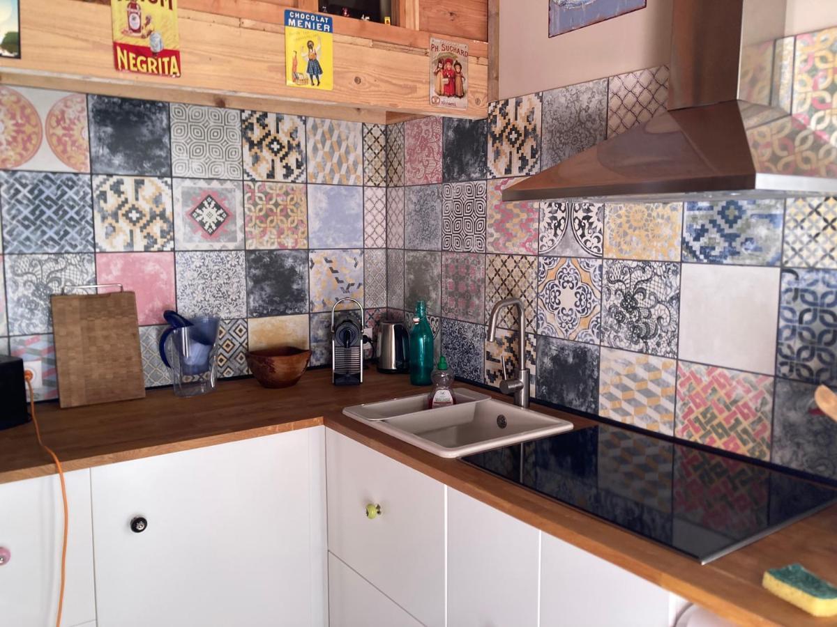 La Cabane Charmante Petite Maison 2 Chambres A 2,5Km Plage Сен-Жорж-д'Олерон Экстерьер фото