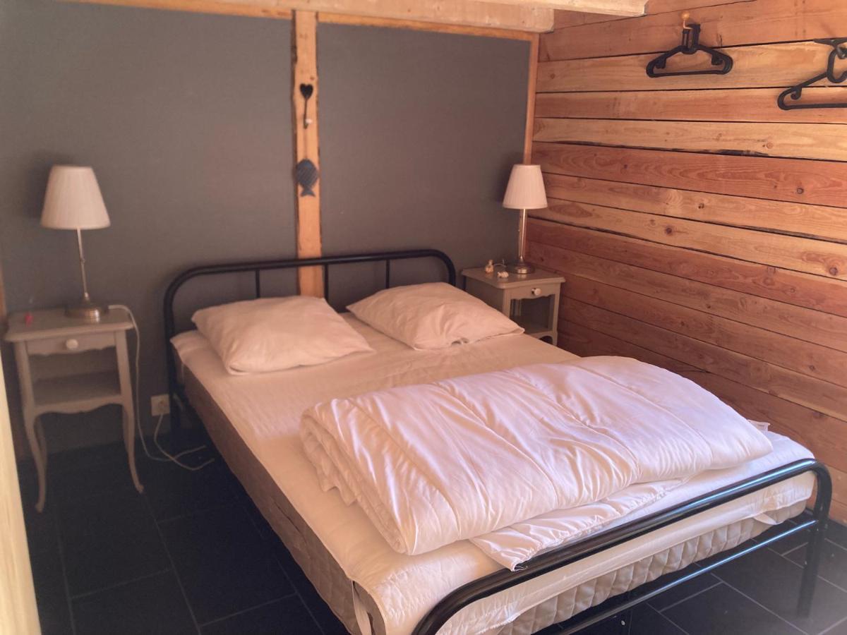 La Cabane Charmante Petite Maison 2 Chambres A 2,5Km Plage Сен-Жорж-д'Олерон Экстерьер фото